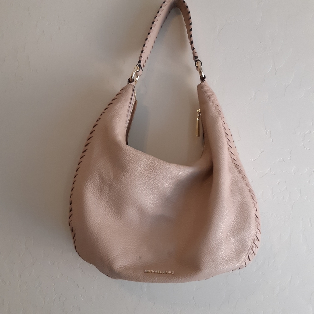MICHAEL KORS pebble leather tan shoulder bag